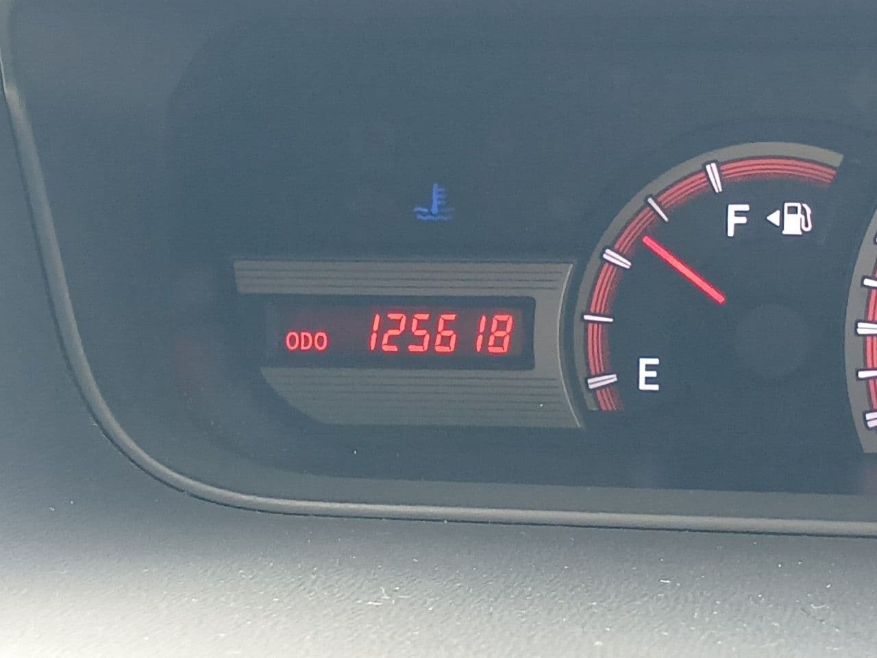 Vehicle SU00001319 large view 32