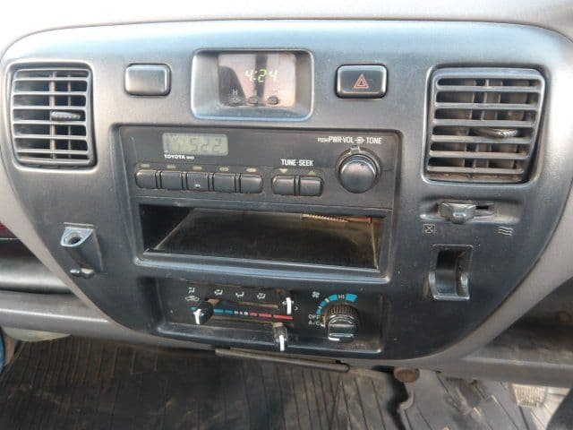 Vehicle SU00001260 large view 22