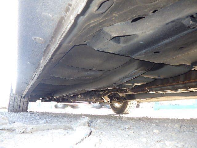 Vehicle SU00001236 large view 19