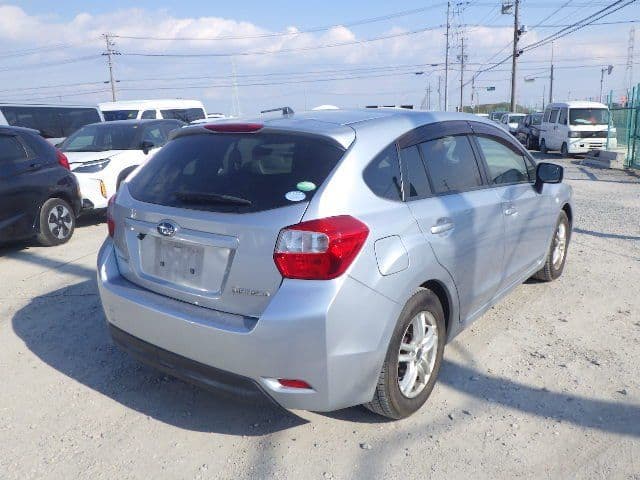 Vehicle SU00001236 large view 6