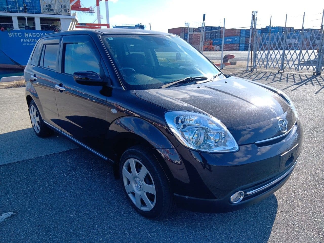 Vehicle SU00001281 large view 7