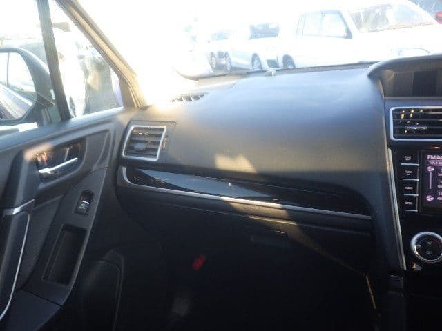 Vehicle SU00001283 large view 27