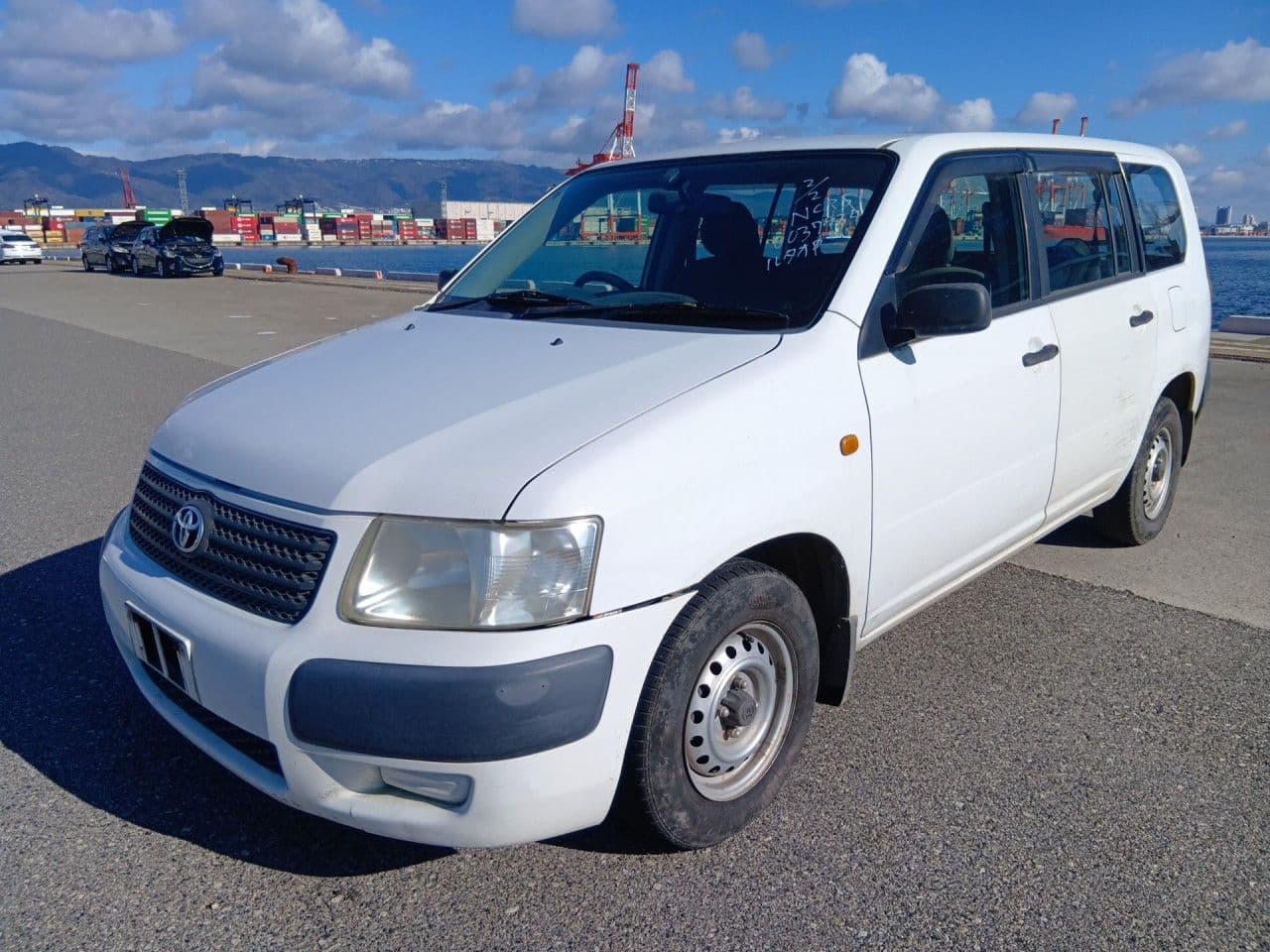 
									2003 TOYOTA SUCCEED U
								