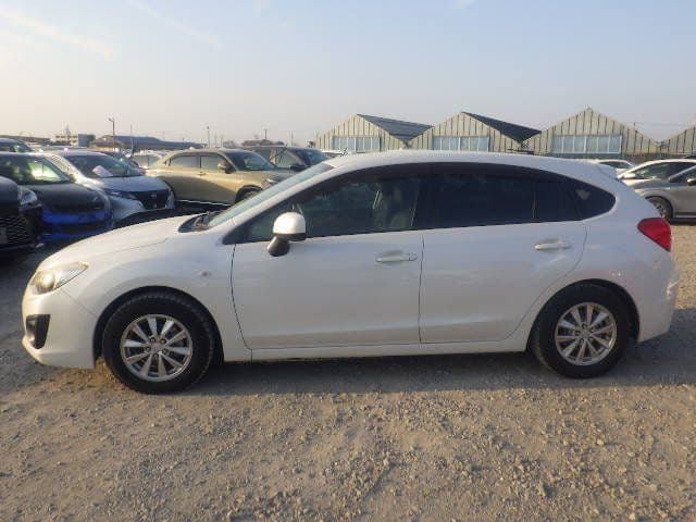 Vehicle SU00001230 large view 3