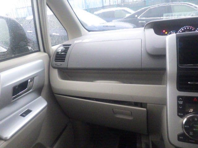 Vehicle SU00001313 large view 29