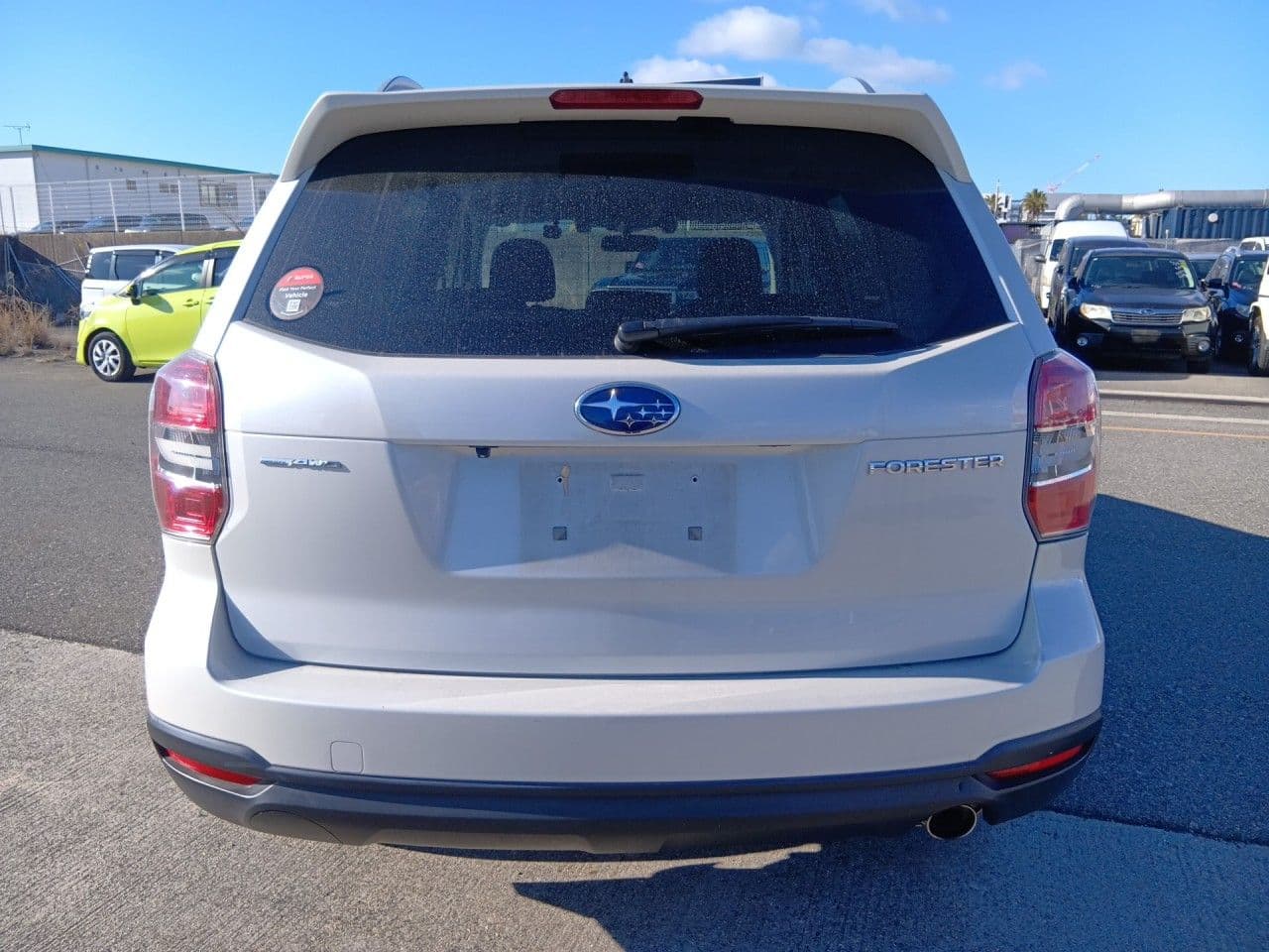 Vehicle SU00001273 large view 4