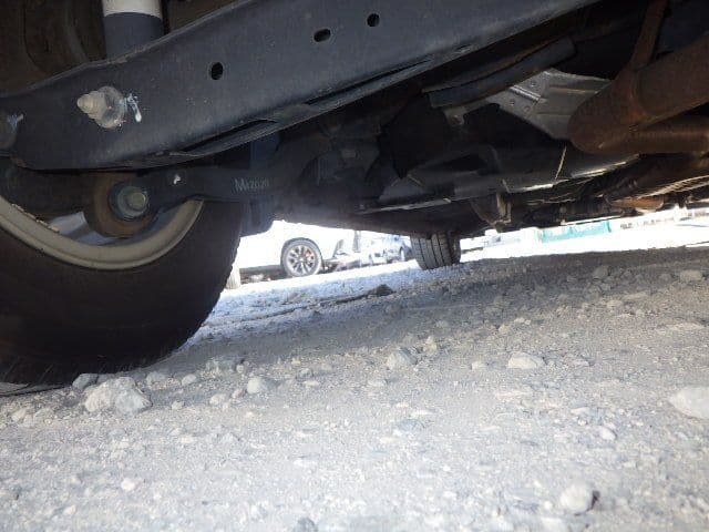 Vehicle SU00001236 large view 17