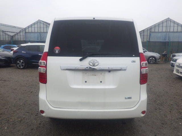 Vehicle SU00001313 large view 5