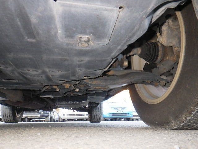 Vehicle SU00001232 large view 17