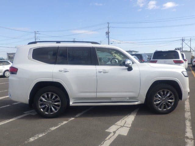 Vehicle SU00001234 large view 7