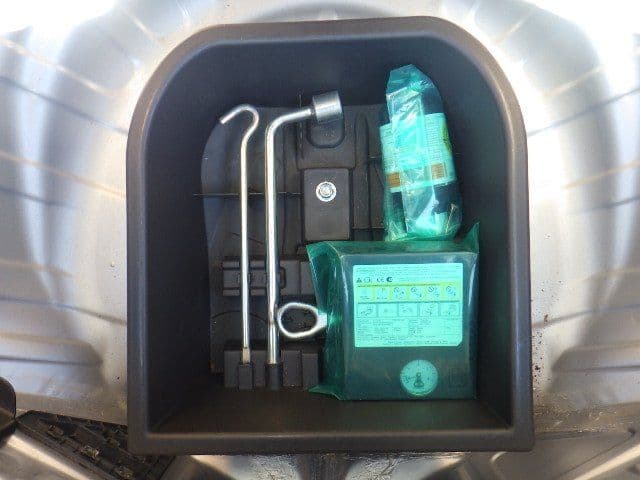 Vehicle SU00001285 large view 36