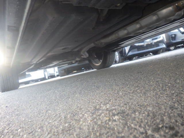 Vehicle SU00001283 large view 17