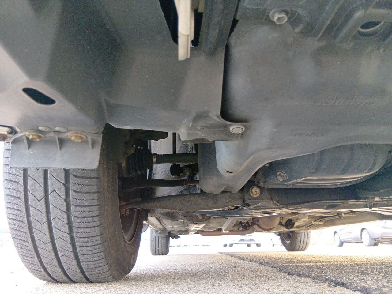 Vehicle SU00001271 large view 14