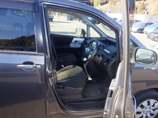 Vehicle SU00001241 large view 22