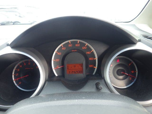 Vehicle SU00001224 large view 29