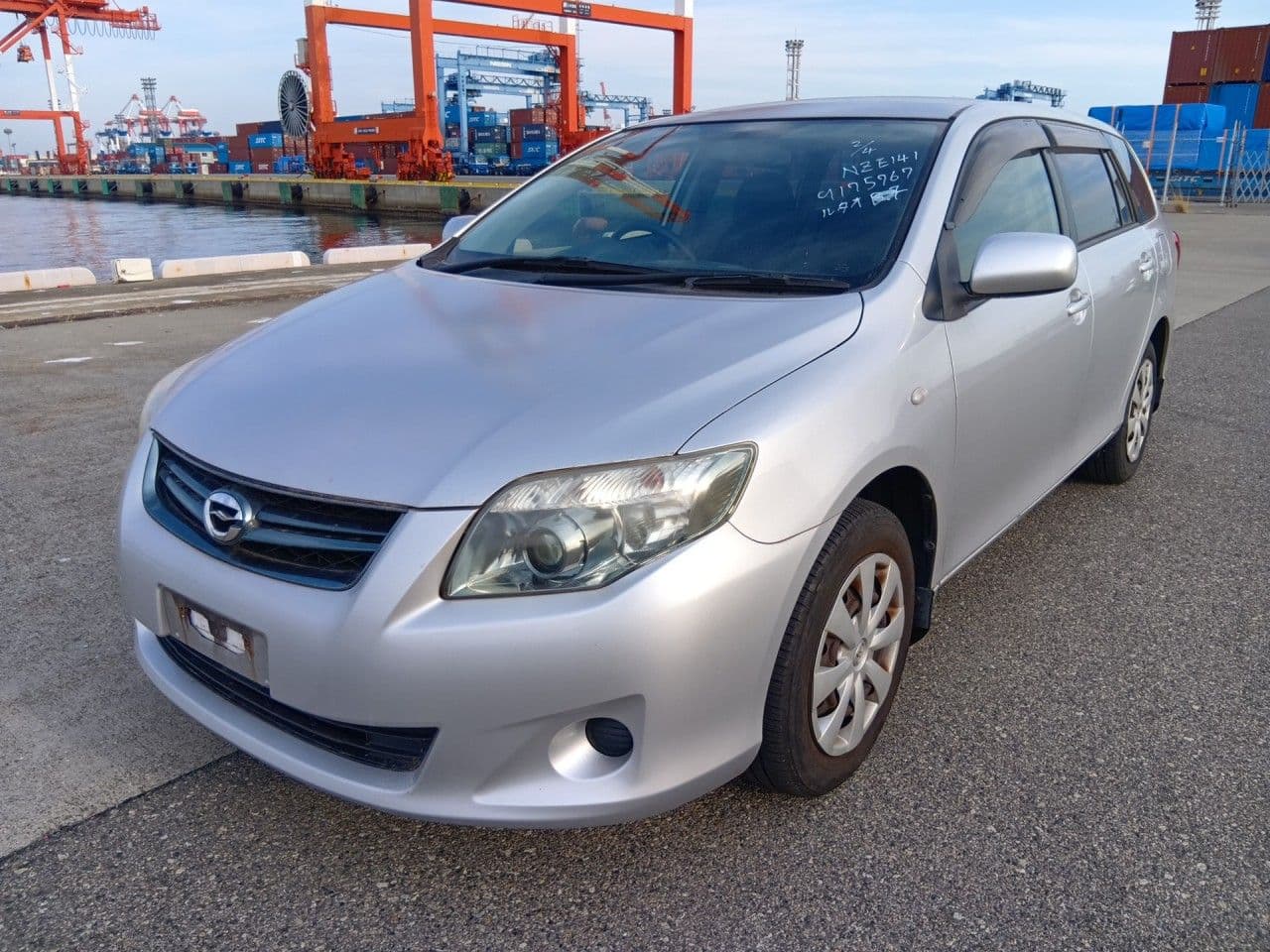 
									2011 TOYOTA COROLLA FIELDER X HID Limited
								