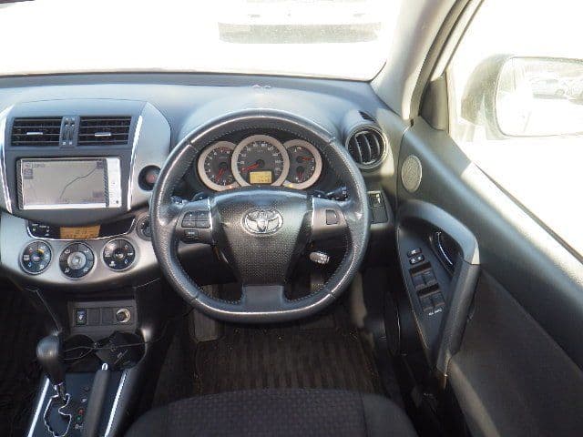 Vehicle SU00001235 large view 30