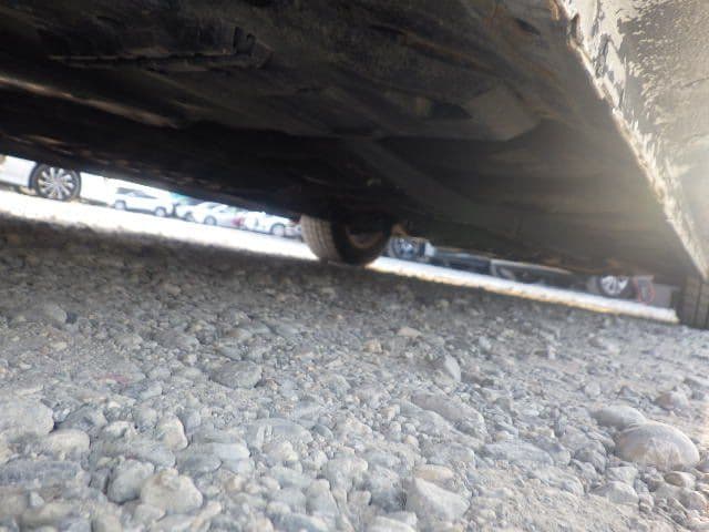 Vehicle SU00001230 large view 18