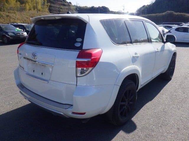 Vehicle SU00001235 large view 6