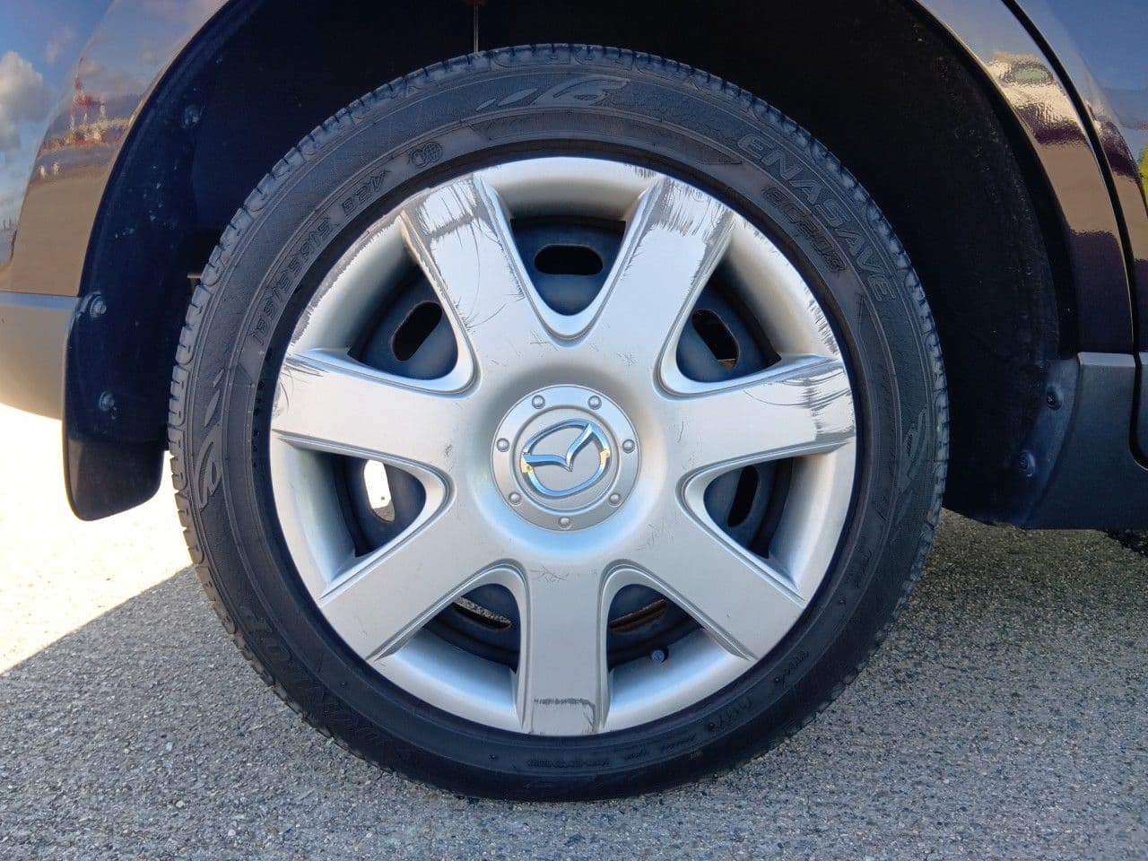 Vehicle SU00001281 large view 9