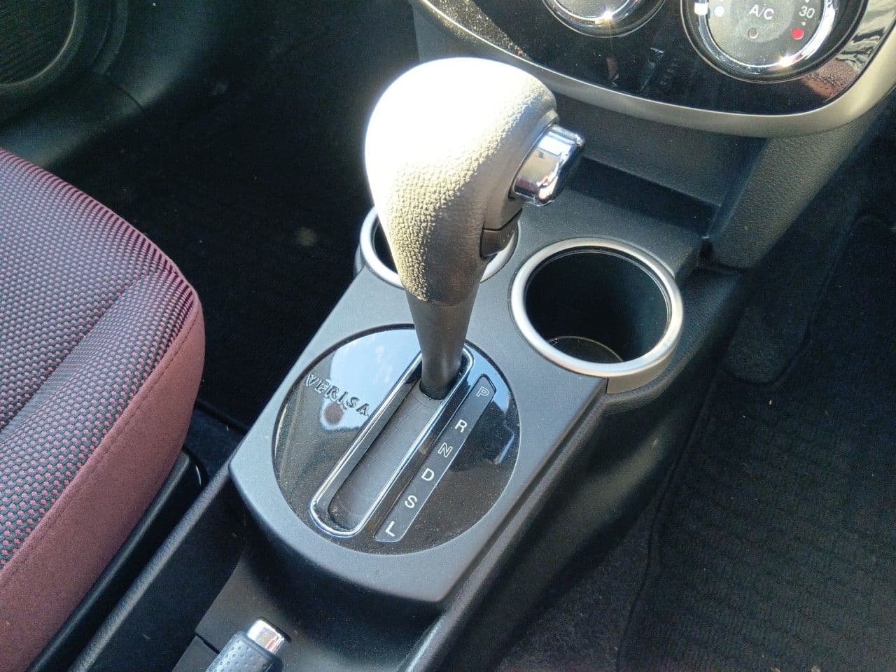 Vehicle SU00001281 large view 33