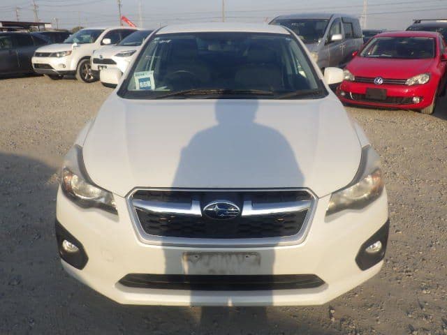 Vehicle SU00001230 large view 9