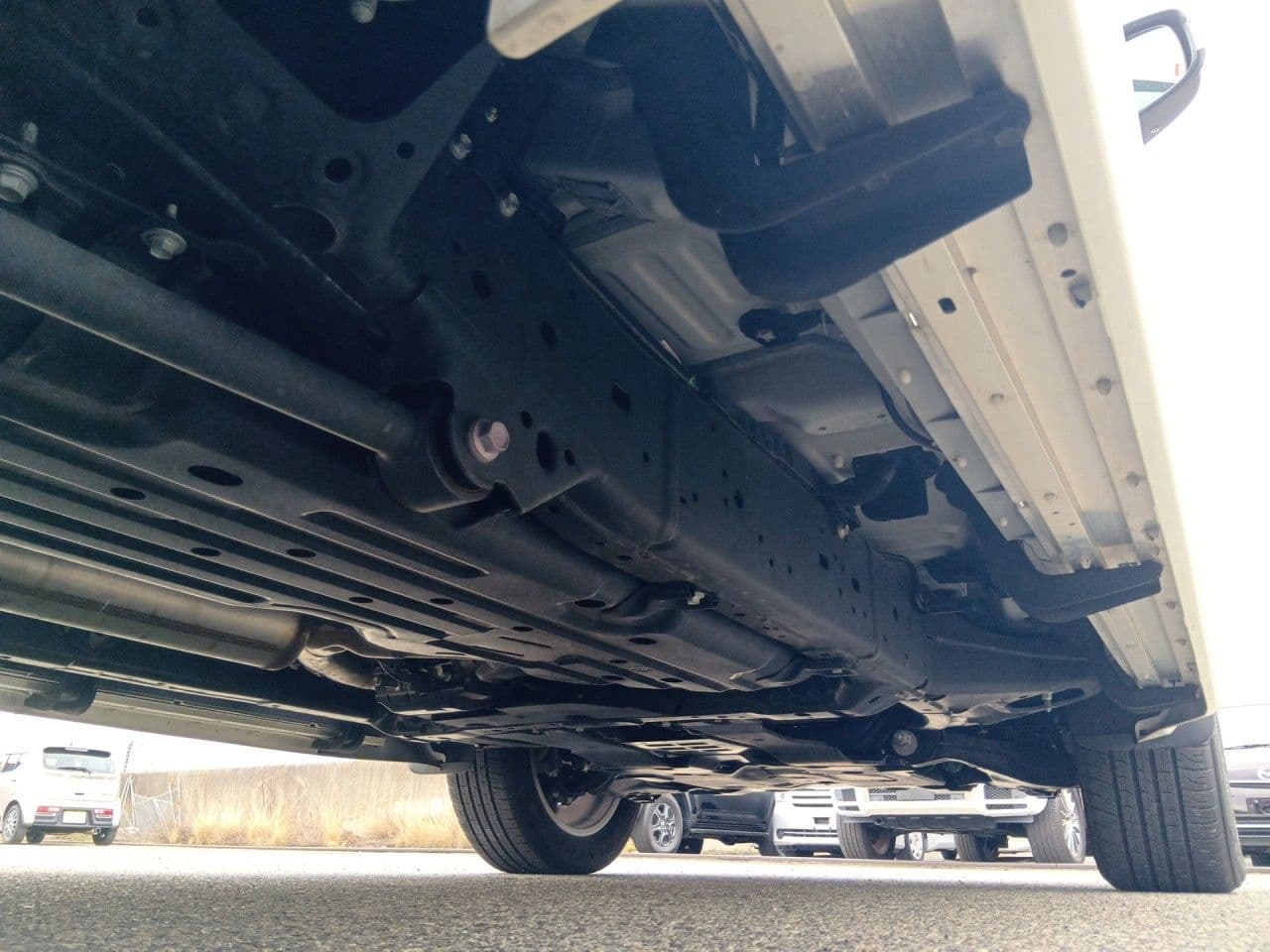 Vehicle SU00001276 large view 20