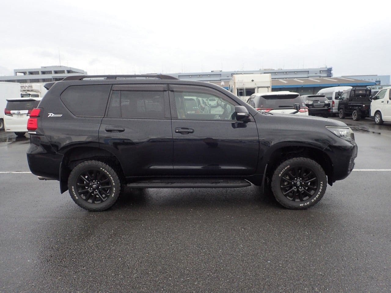 Vehicle SU00001372 large view 6