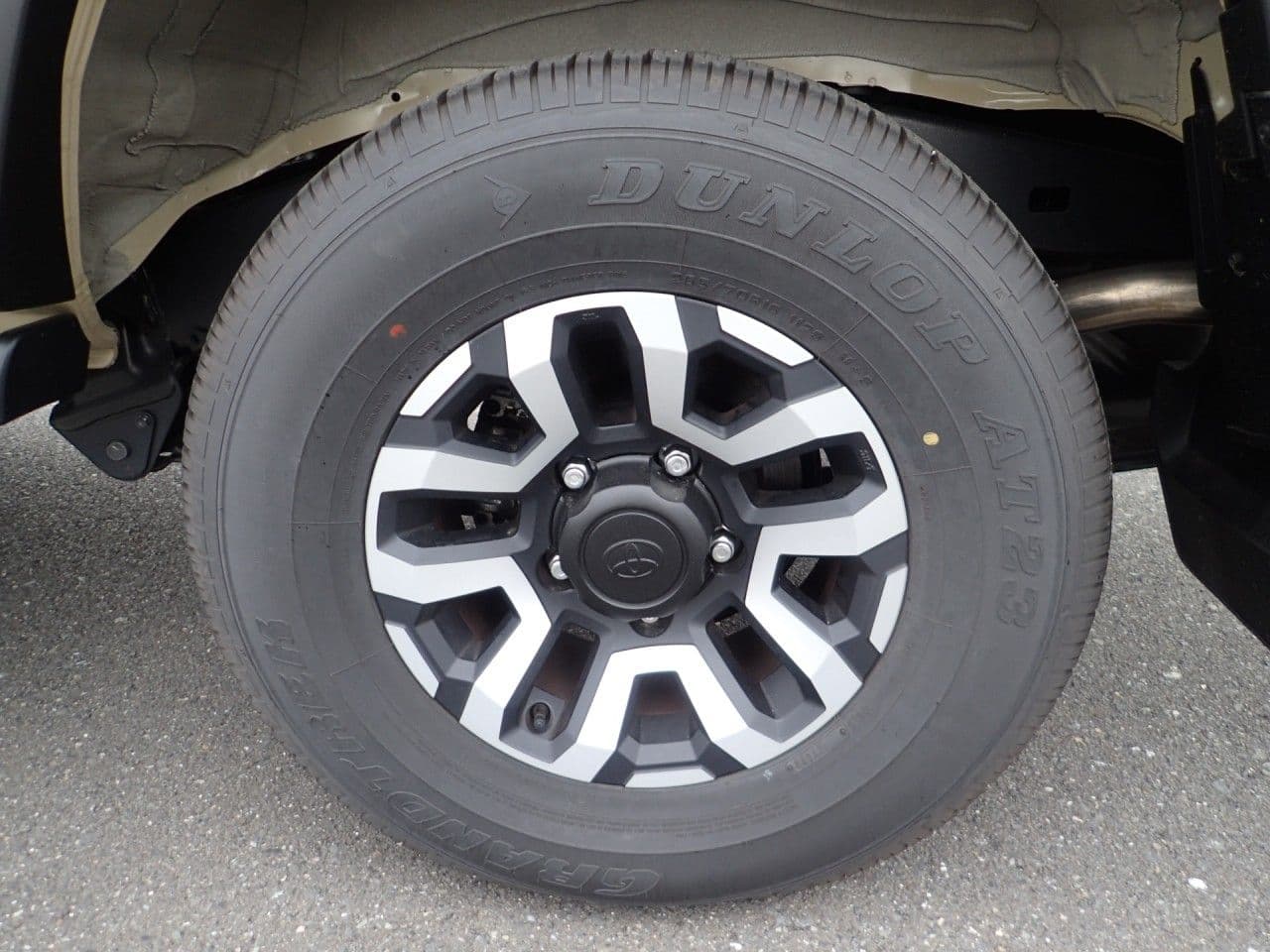 Vehicle SU00001312 large view 10