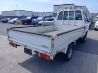 Vehicle SU00001384 thumbnail 5