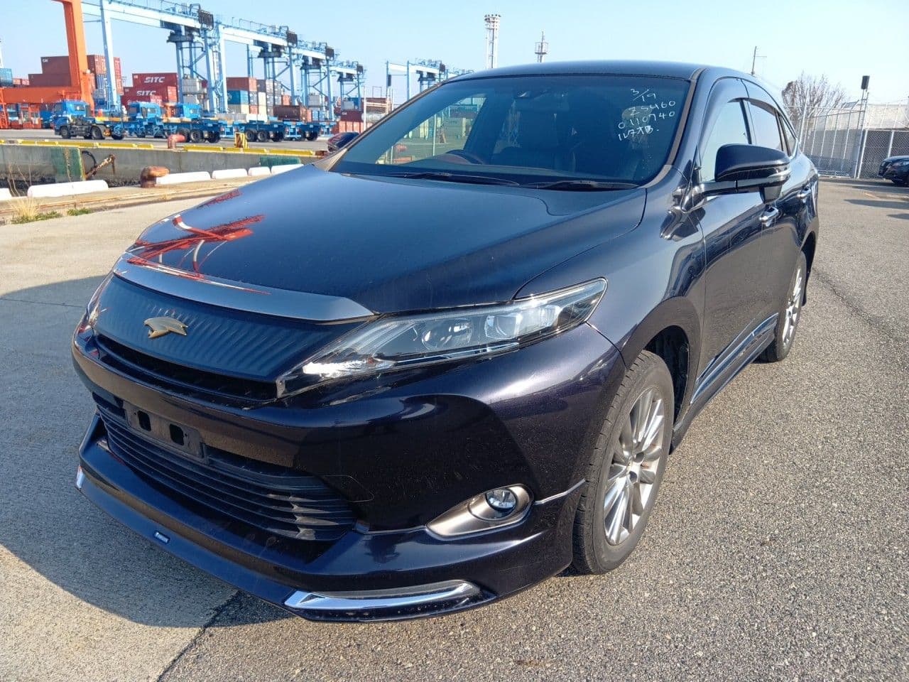 
									2017 TOYOTA HARRIER Premium
								