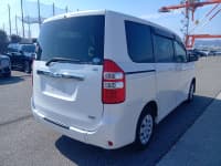 Vehicle SU00001387 thumbnail 6