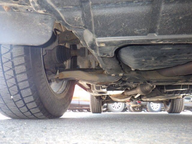 Vehicle SU00001322 large view 15