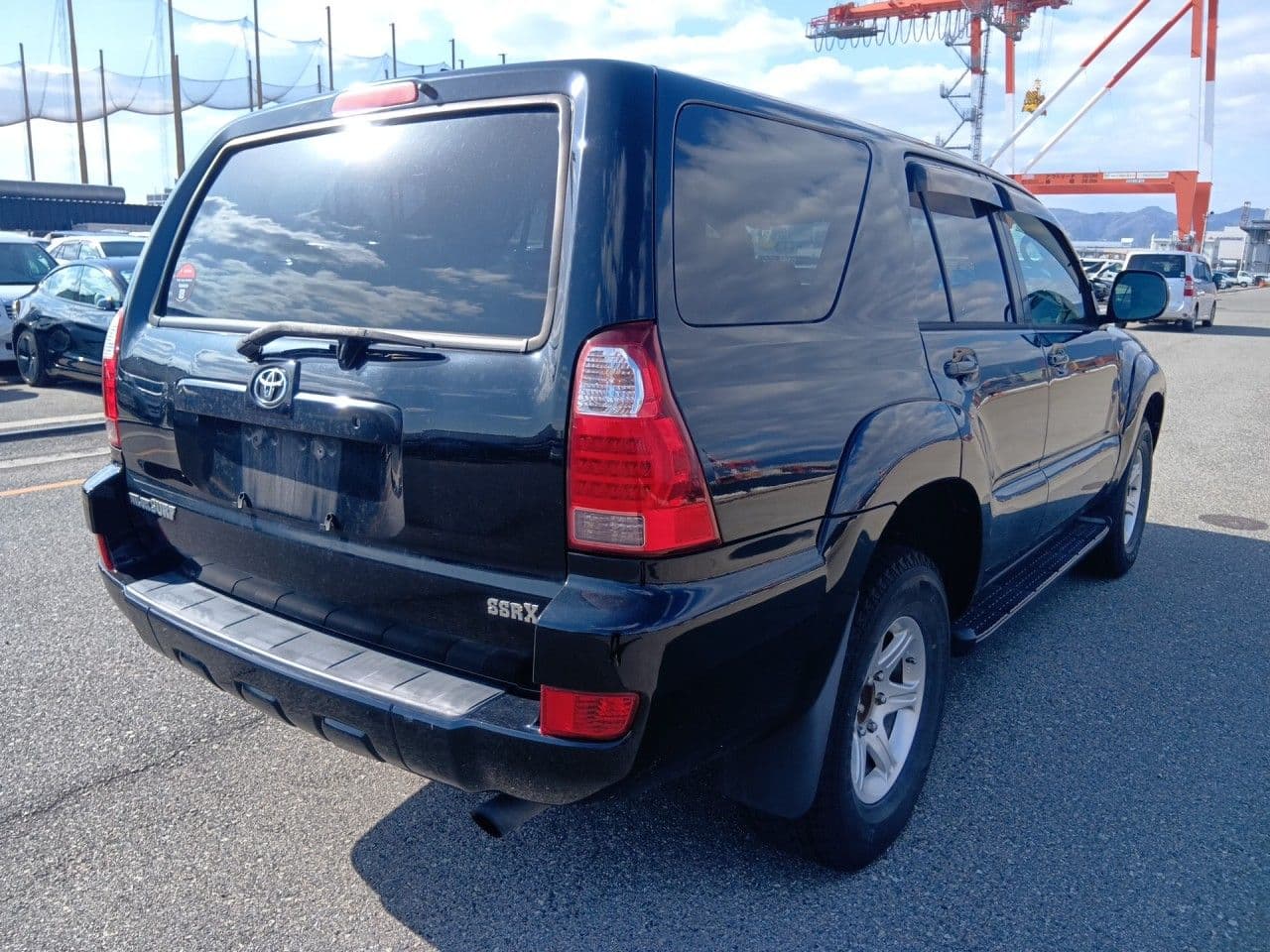 Vehicle SU00001338 large view 5