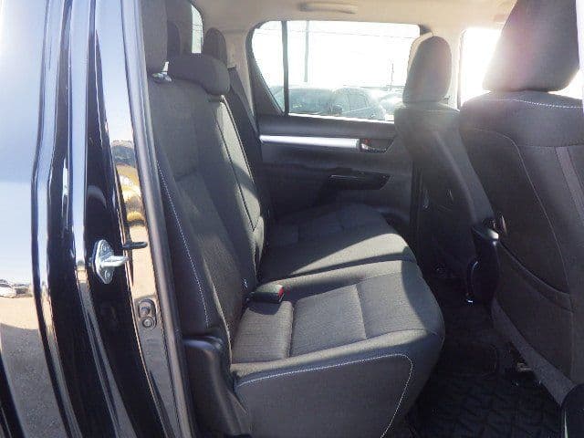 Vehicle SU00001317 large view 22