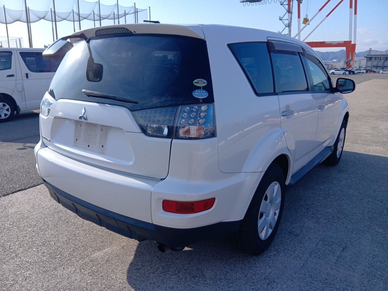 Vehicle SU00001336 large view 5