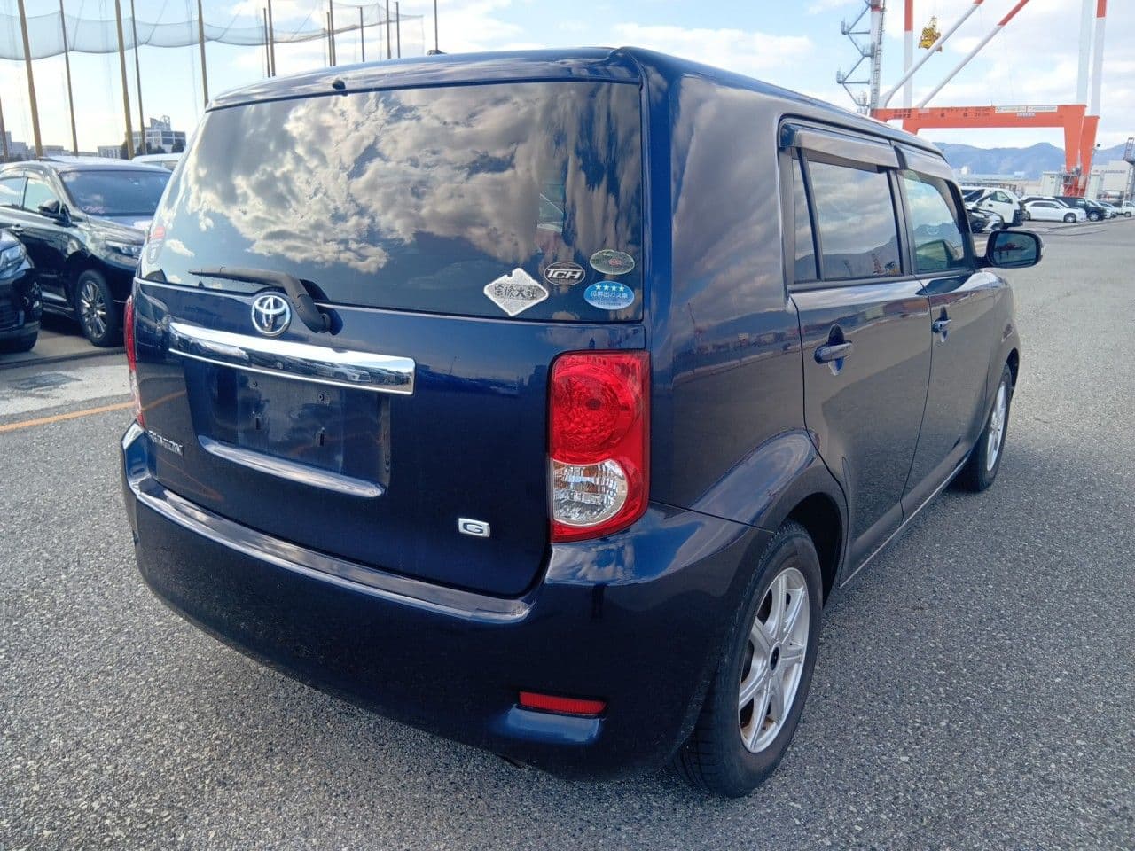 Vehicle SU00001333 large view 5