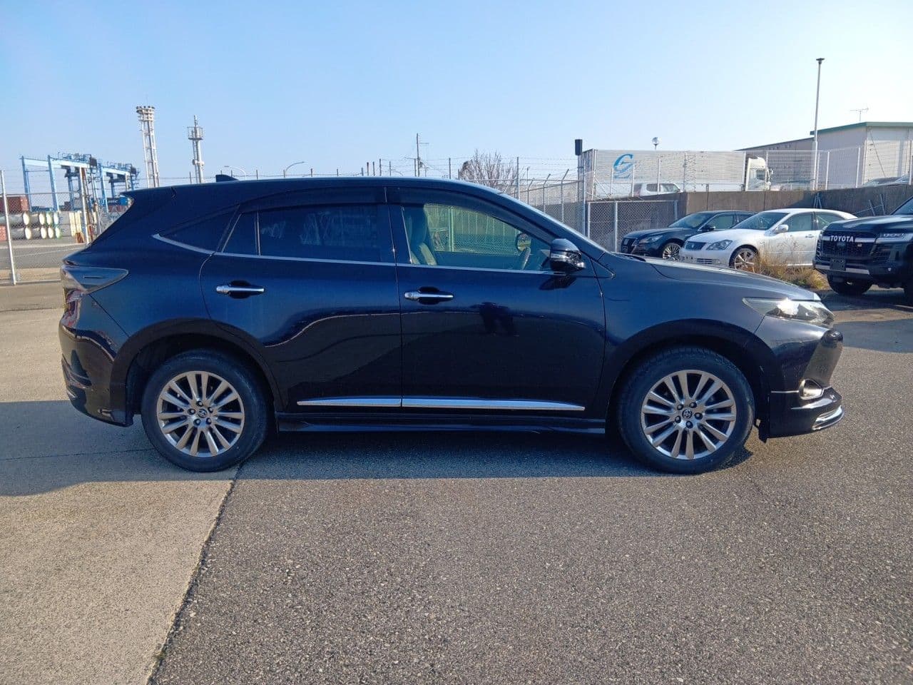 Vehicle SU00001364 large view 7