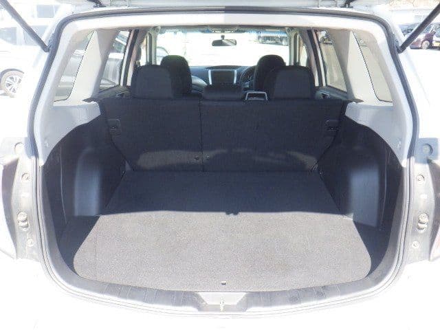 Vehicle SU00001318 large view 23