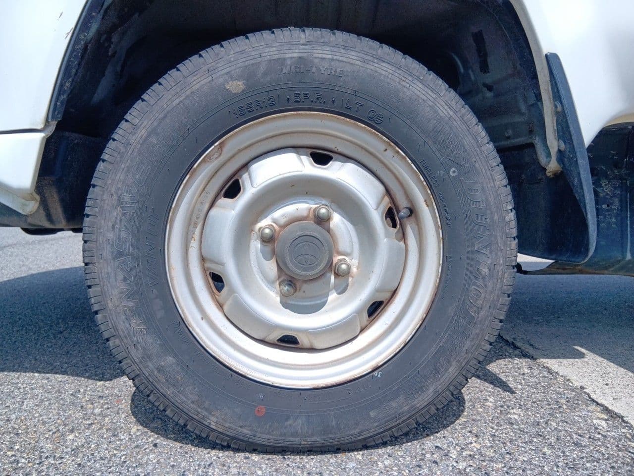 Vehicle SU00001384 large view 9