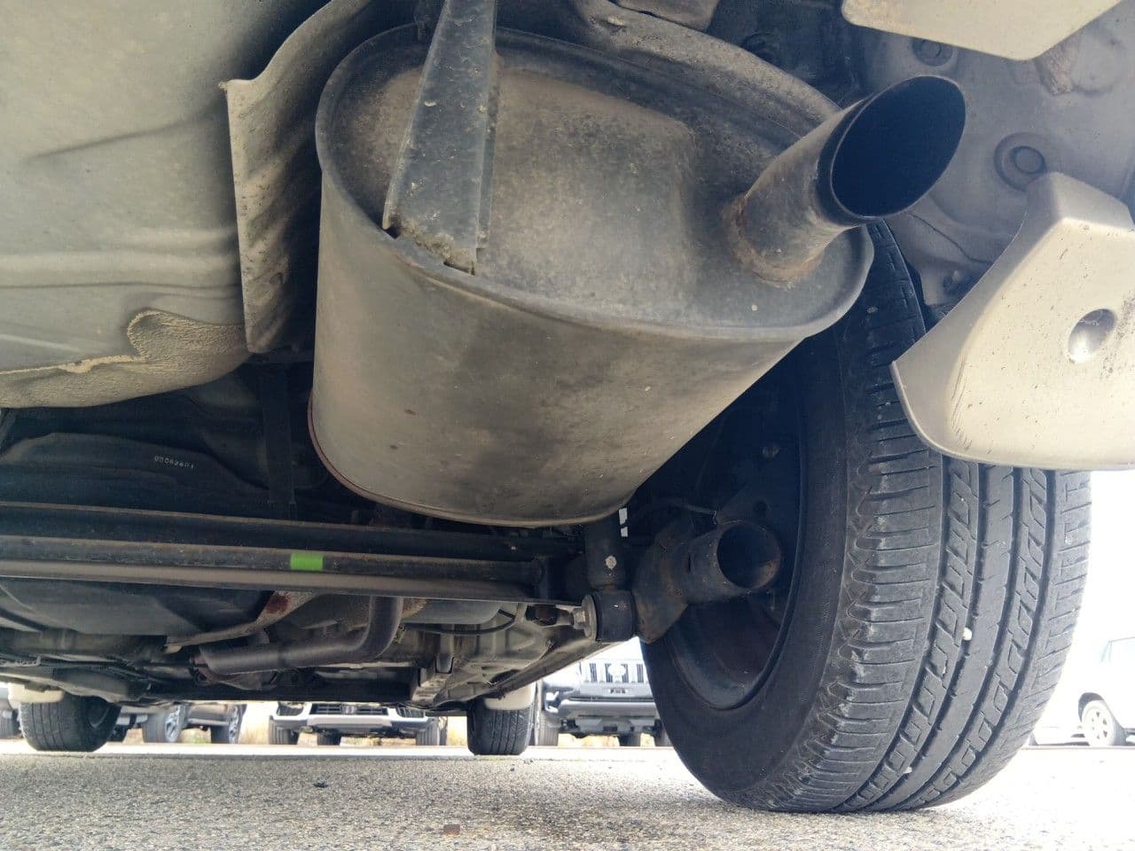 Vehicle SU00001347 large view 15