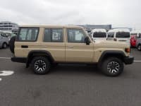 Vehicle SU00001312 thumbnail 6