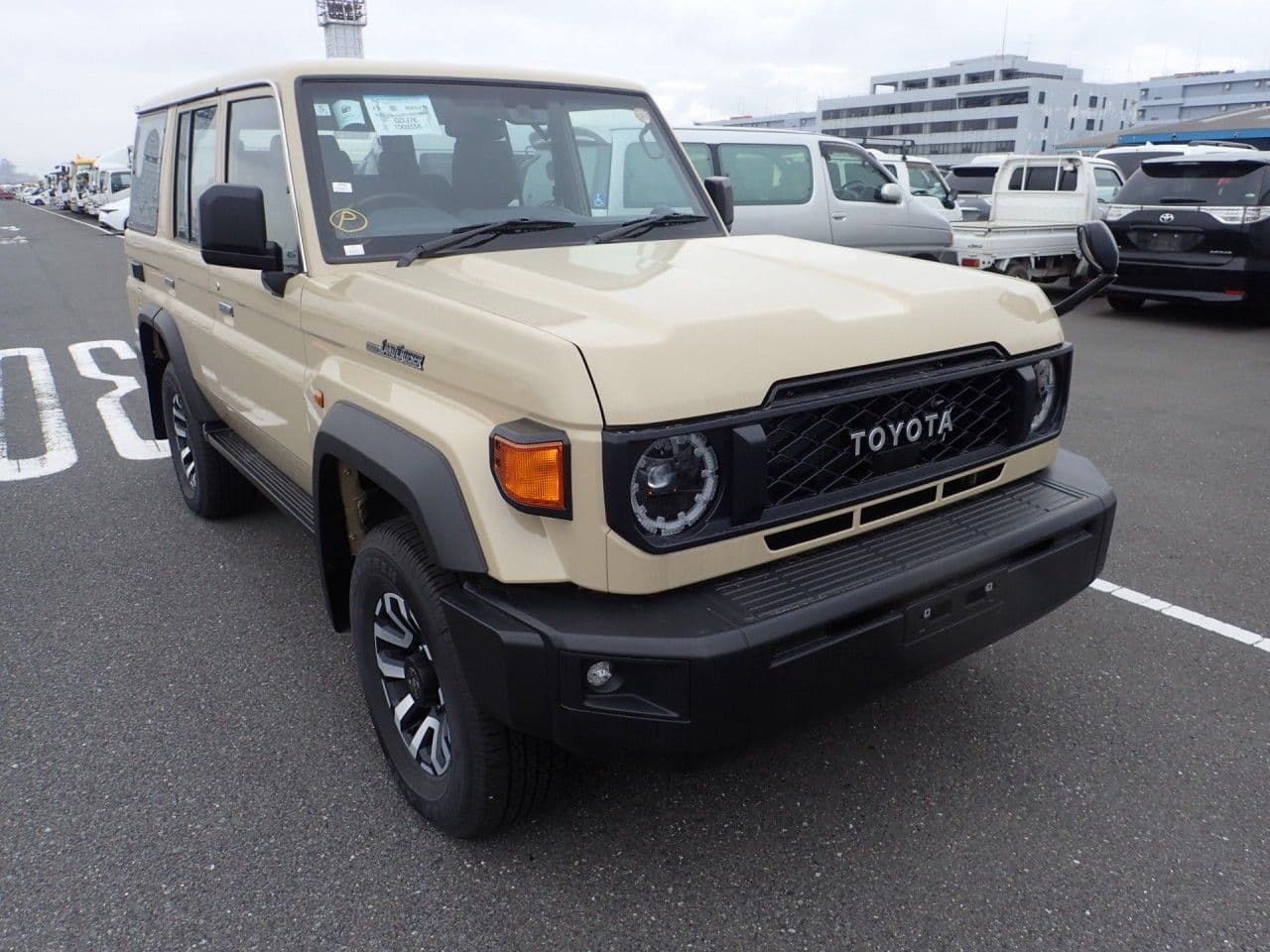 Vehicle SU00001312 large view 7