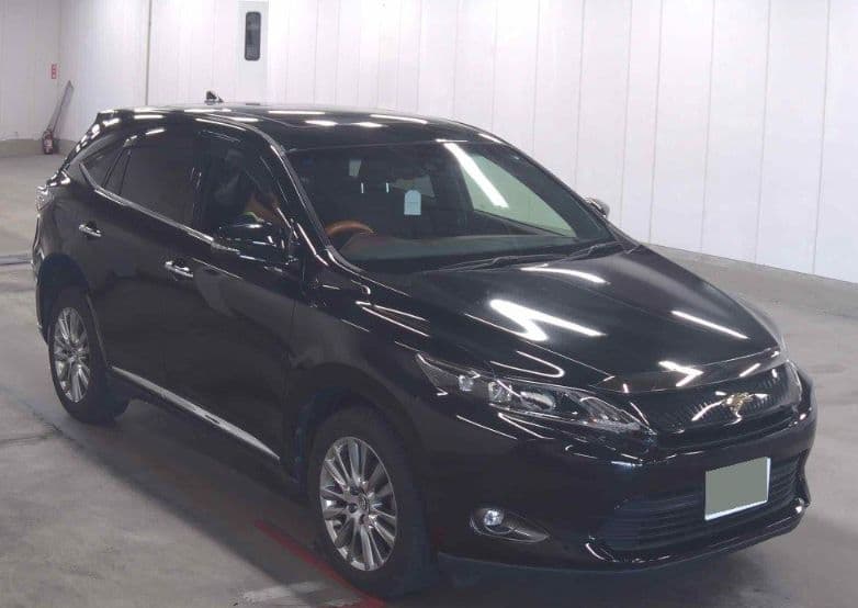 
									2016 TOYOTA HARRIER Premium
								