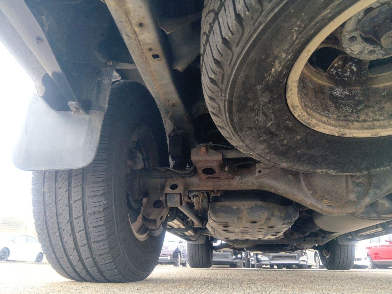 Vehicle SU00001330 large view 15