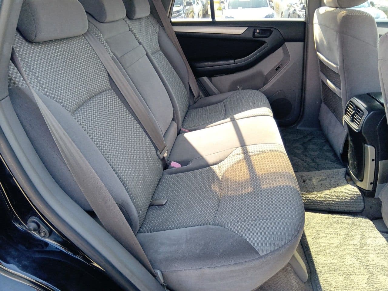 Vehicle SU00001338 large view 22