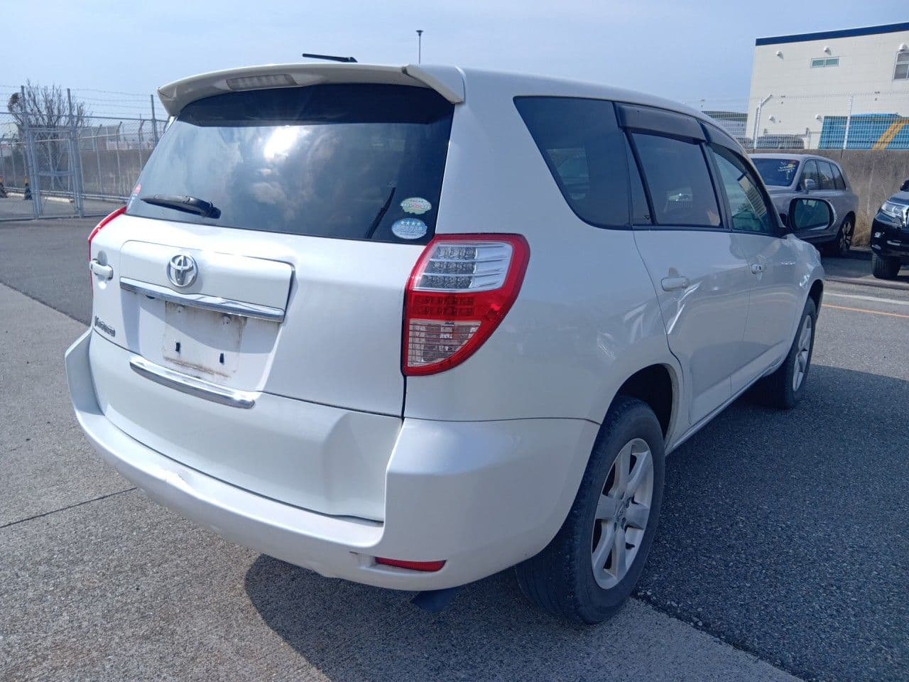 Vehicle SU00001348 large view 6