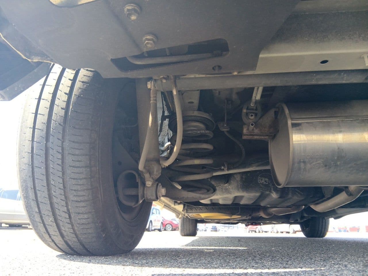 Vehicle SU00001387 large view 16