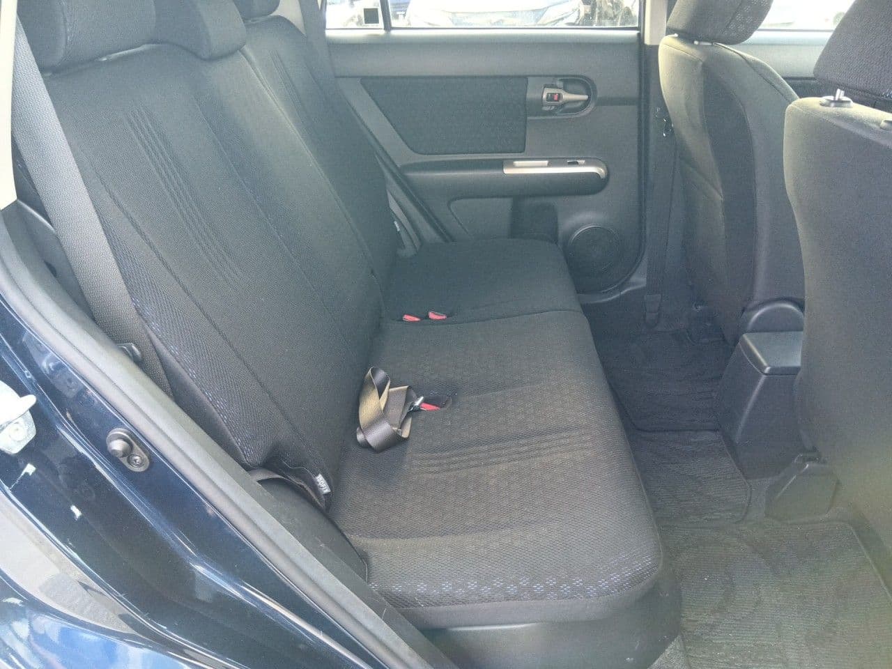 Vehicle SU00001333 large view 22