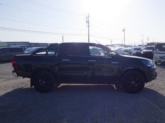 Vehicle SU00001317 large view 7